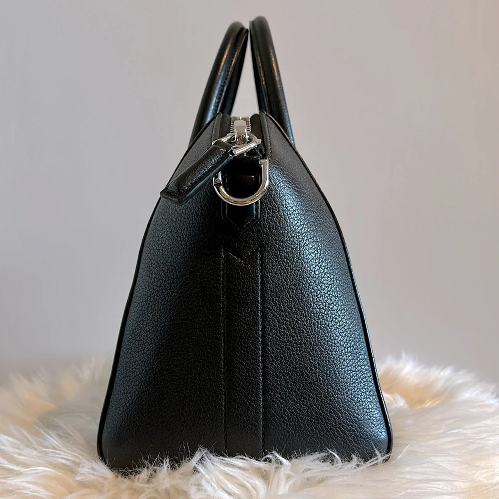 Givenchy Small Antigona Bag - Picture 4 of 14
